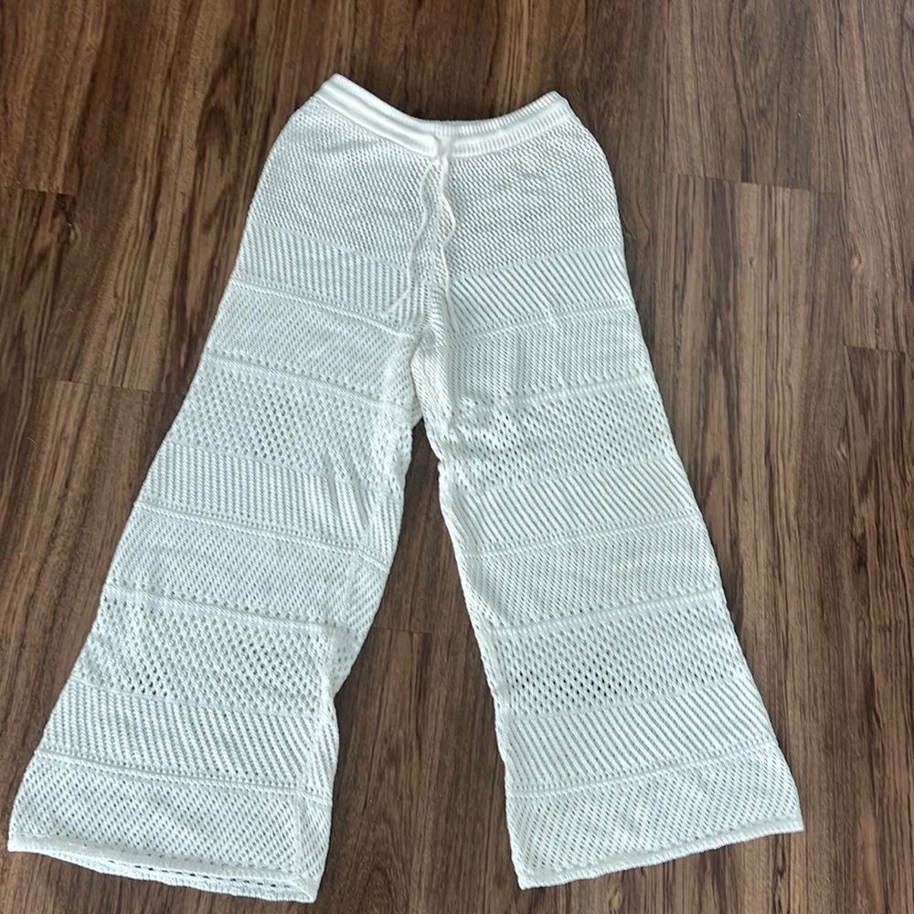Hollister pants cover up